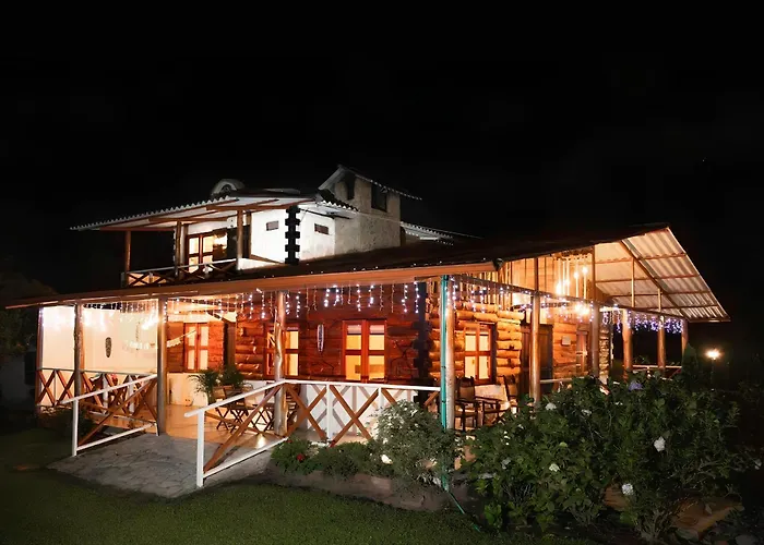 Riverside La Masia Ecohotel